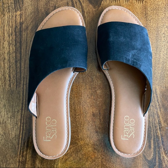 Franco Sarto Shoes - Black slide sandal Franco Sarto very comfortable